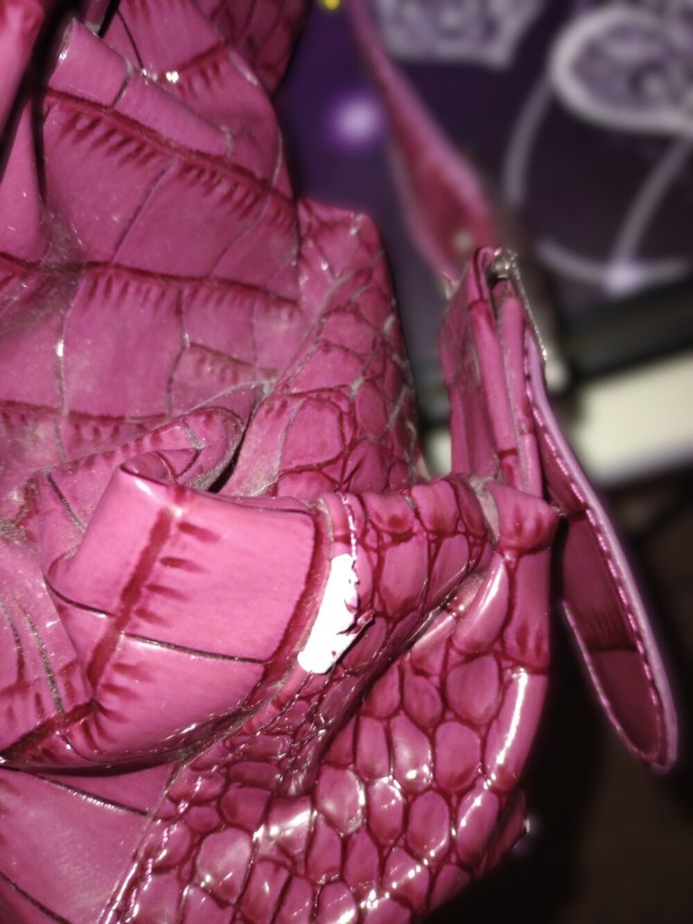 Large A&R Purple Alligator-Embossed Handbag - Picture 4 of 7